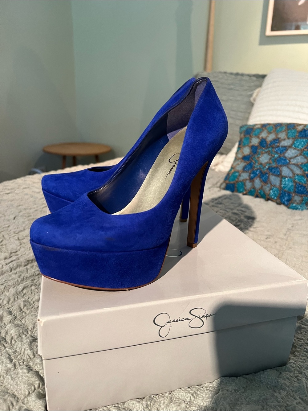 Jessica Simpson Cobalt Blue Suede Platform Pumps - Picture 3 of 8